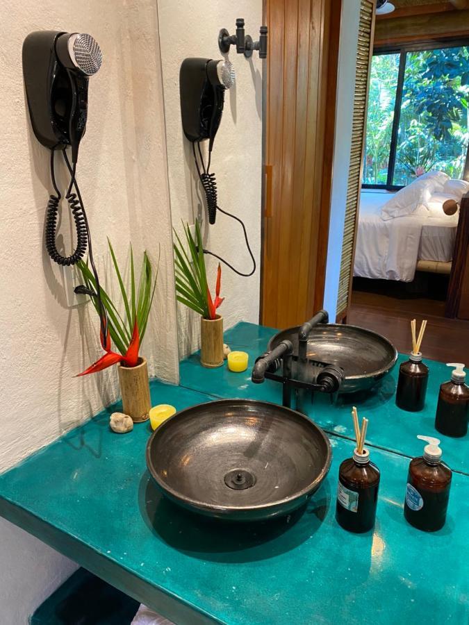 אובטובה Banana Bamboo Ecolodge מראה חיצוני תמונה