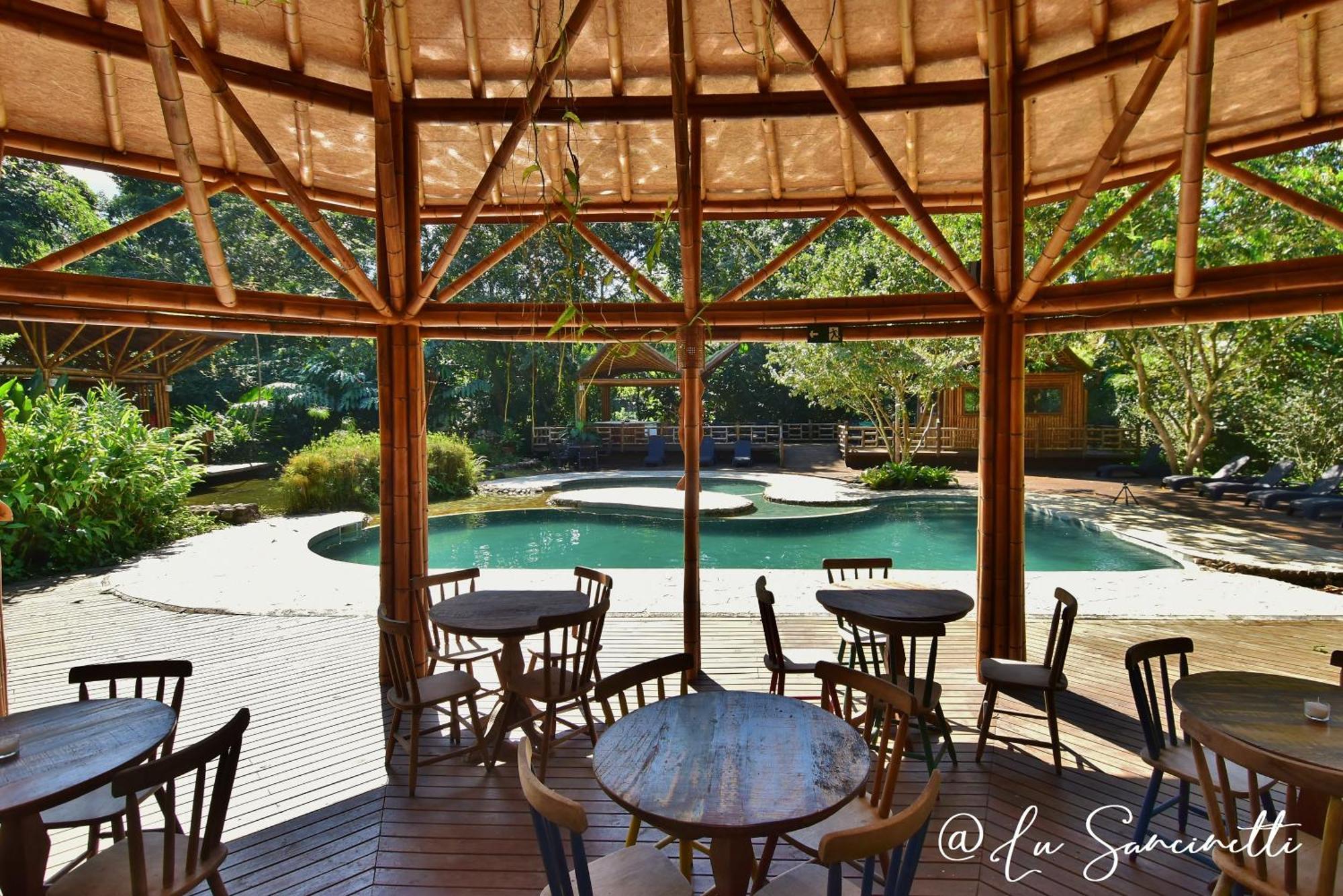 אובטובה Banana Bamboo Ecolodge מראה חיצוני תמונה