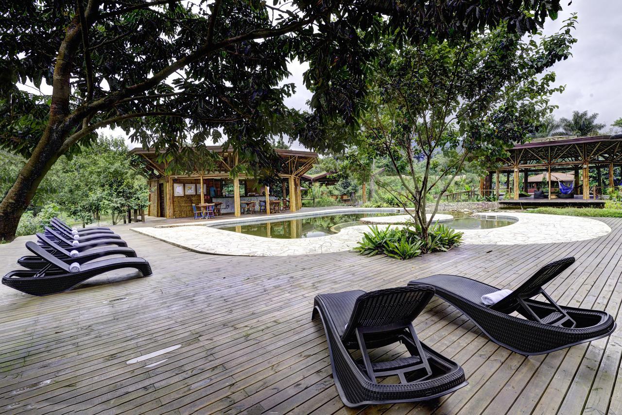 אובטובה Banana Bamboo Ecolodge מראה חיצוני תמונה